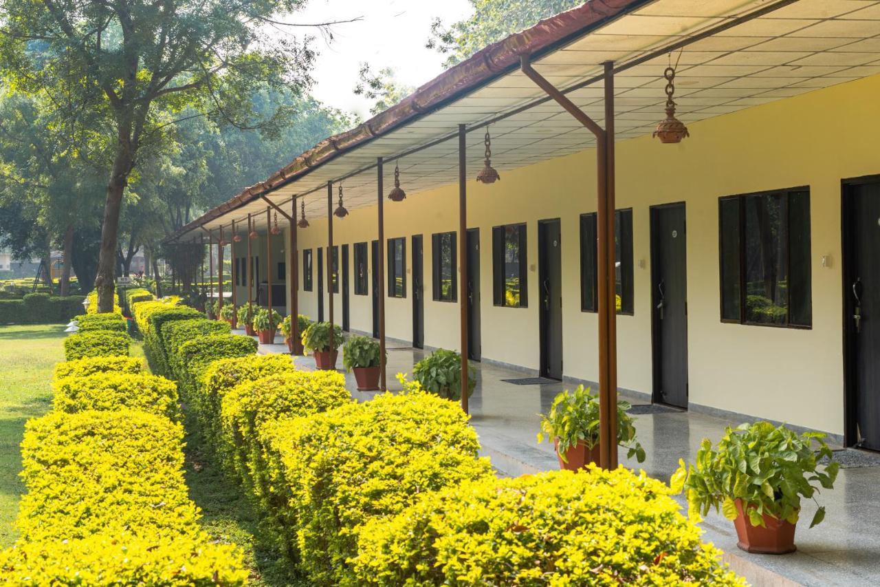 Narmada Hills Resort Godarpura 외부 사진