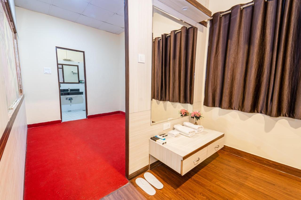 Narmada Hills Resort Godarpura 외부 사진